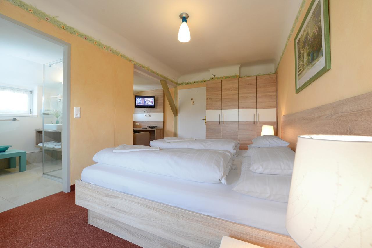 Lust Und Laune Hotel Am Woerthersee Pörtschach am Wörthersee Exteriör bild